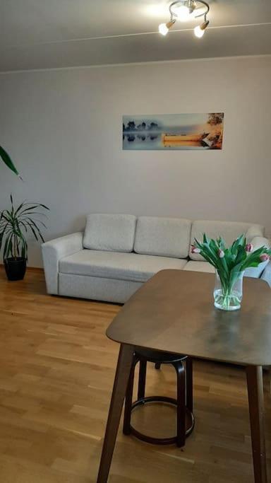Puhas 2 Toaline Kakumaee Korter Tallinn Buitenkant foto